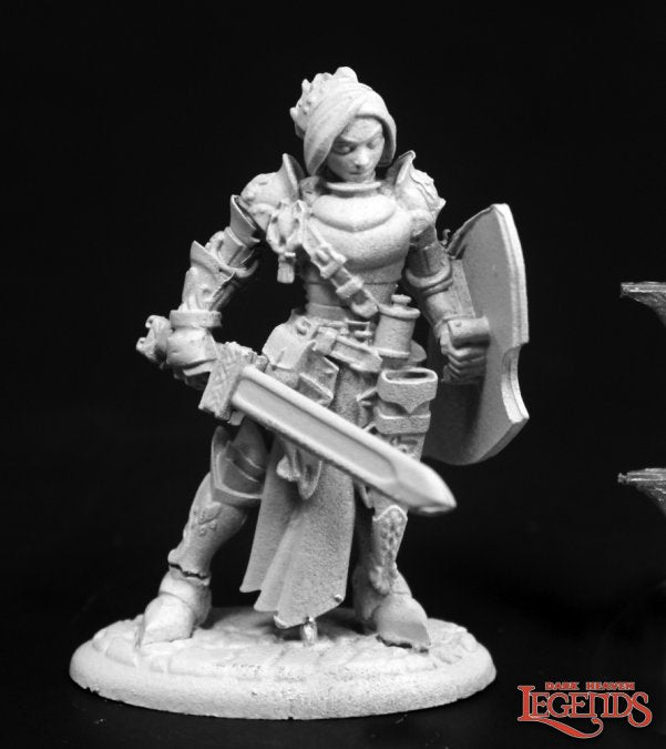 Merrowyn Lightstar, Female Elf Paladin