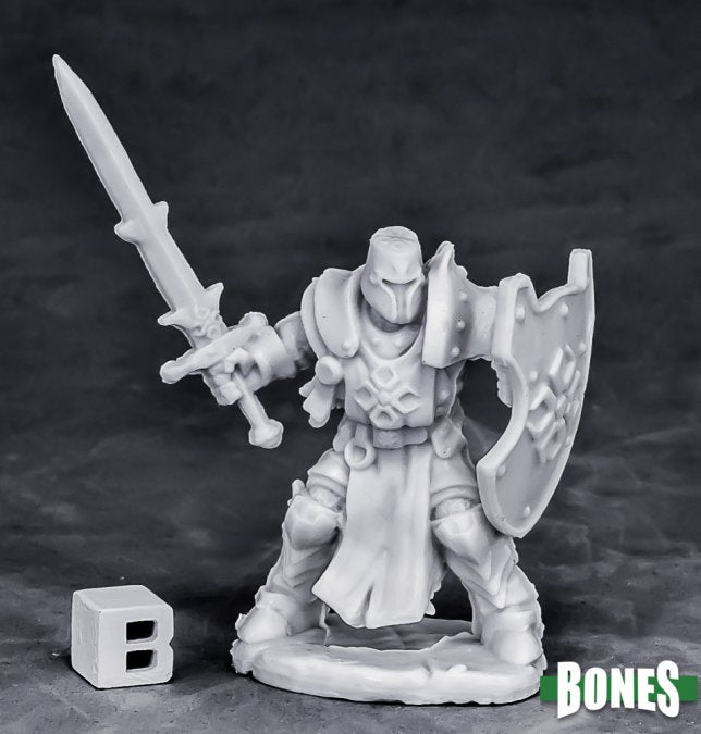 Crusader Swordsman (standing)